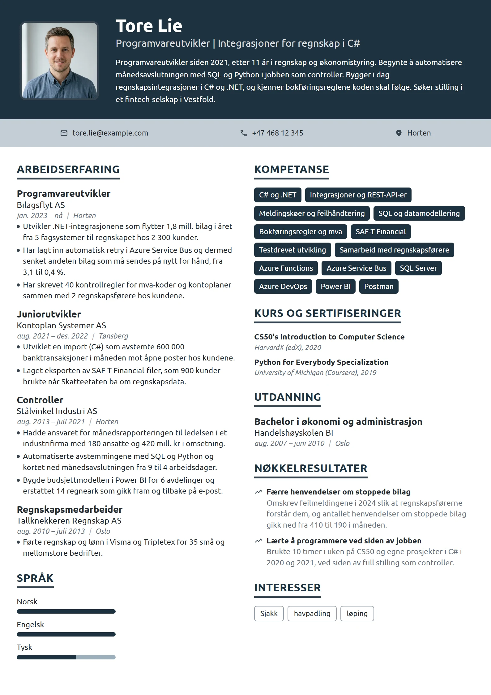 CV-eksempel for programvareutvikler med økonomibakgrunn